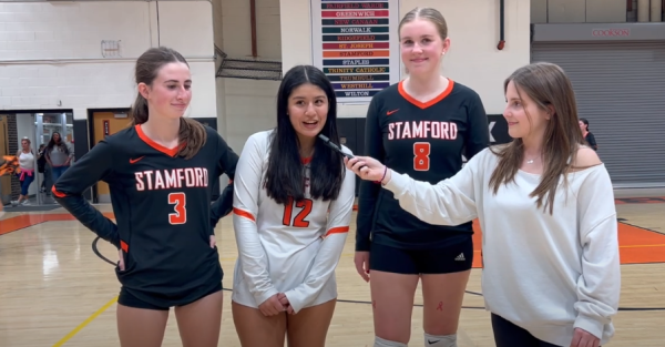 Navigation to Story: Girls Volleyball Senior Knight